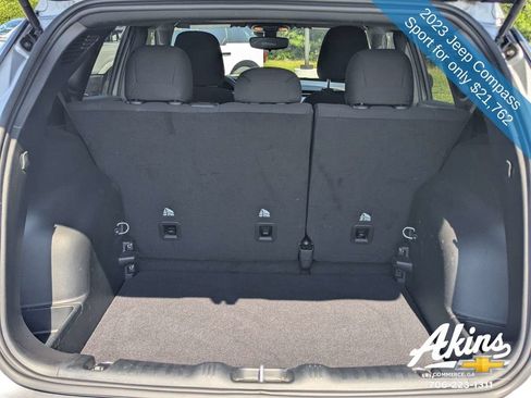 Used 2023 Jeep Compass Sport AWD/4WD image 12