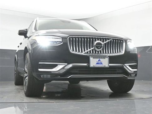 Used 2023 Volvo XC90 B6 Plus w/ Protection Package Premier image 36