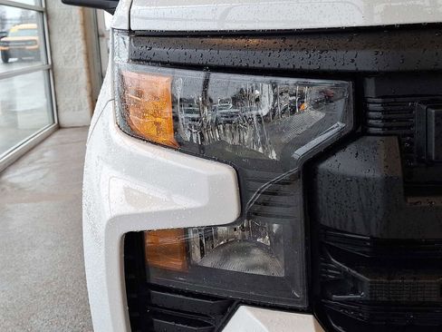 Certified 2022 Chevrolet Silverado 1500 Custom image 8