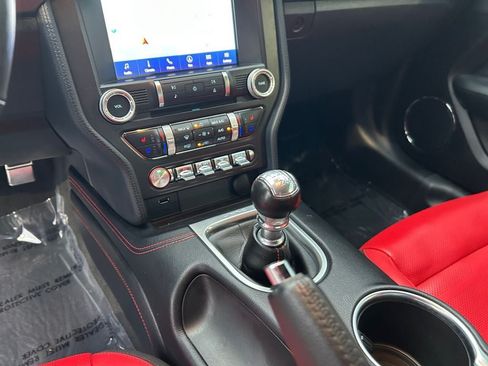Used 2022 Ford Mustang GT Premium w/ GT Performance Package RWD image 32