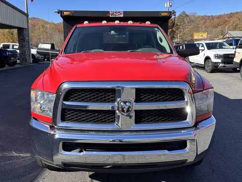 Used 2015 RAM 3500 Tradesman w/ Power & Remote Entry Group image 3