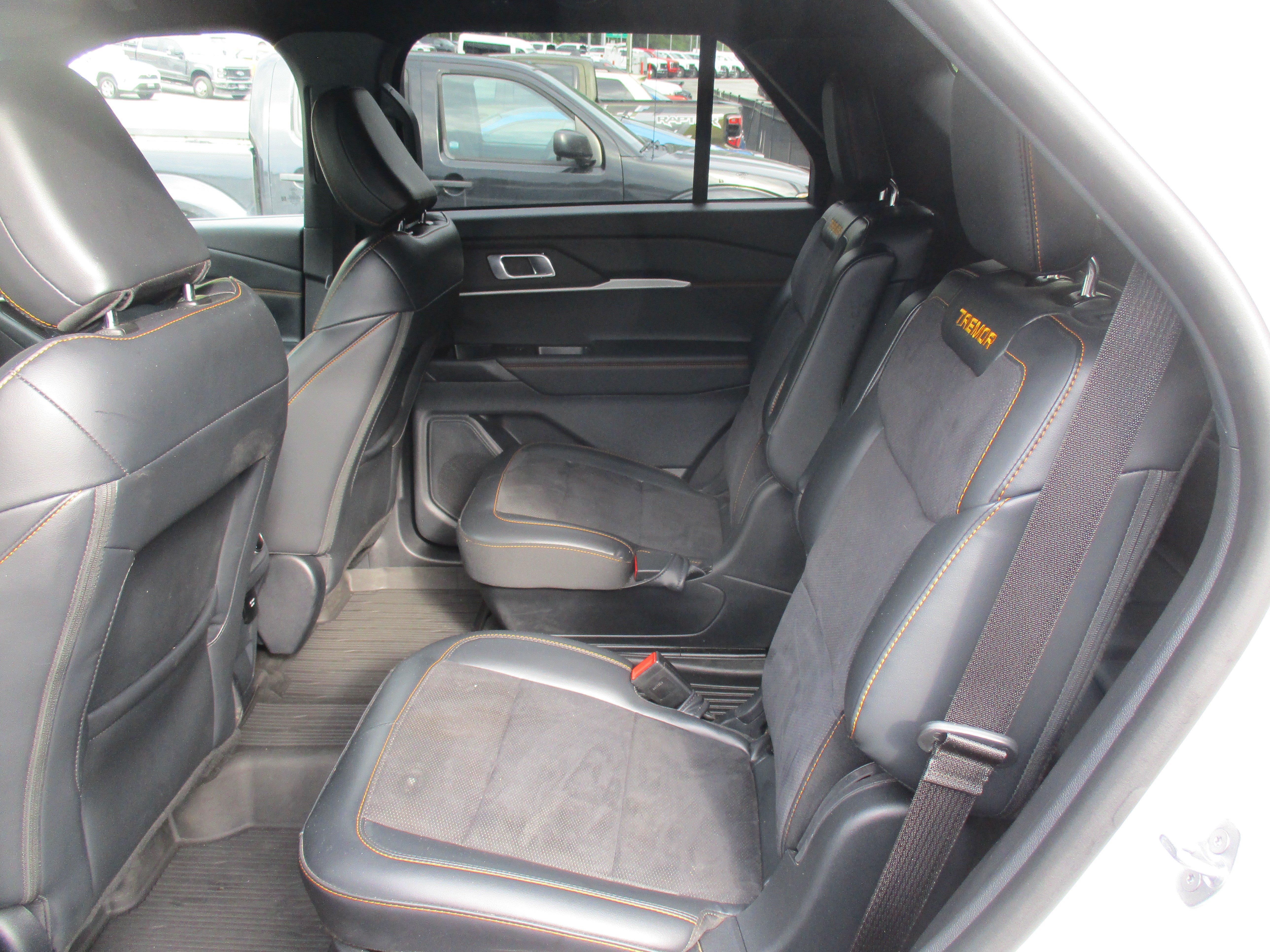 Used 2026 Ford Explorer Tremor w/ Tremor Convenience Package AWD/4WD image 13