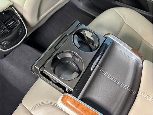 Used 2019 Cadillac XTS Luxury image 42