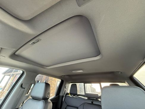 Used 2021 Chevrolet Silverado 1500 RST image 33