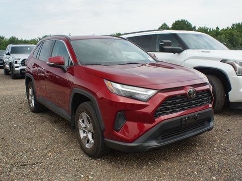Used 2023 Toyota RAV4 XLE w/ Convenience Package AWD/4WD image 1