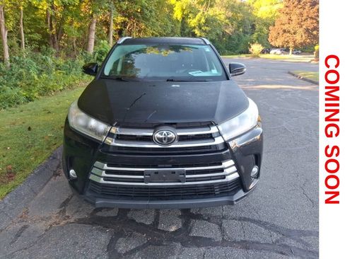 Used 2018 Toyota Highlander Limited AWD/4WD image 3