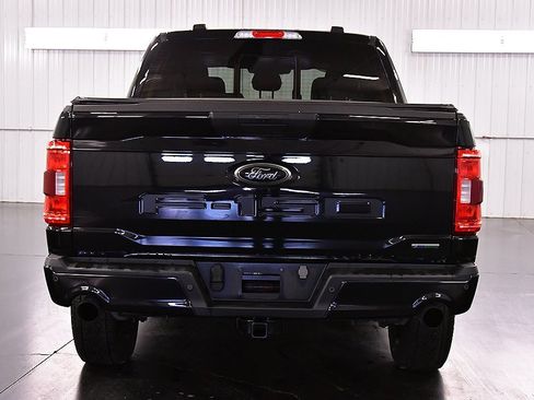 Used 2023 Ford F150 XLT w/ XLT Black Appearance Package image 6