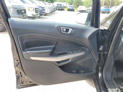 Used 2020 Ford EcoSport Titanium AWD/4WD image 25