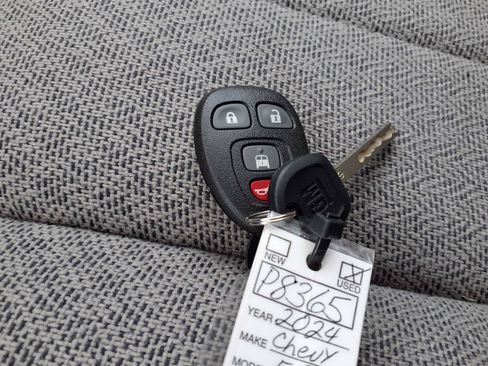 Used 2024 Chevrolet Express 3500 w/ Driver Convenience Package RWD image 13