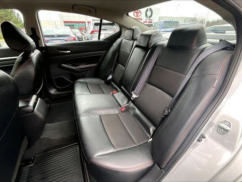 Used 2025 Nissan Altima 2.5 SR image 24