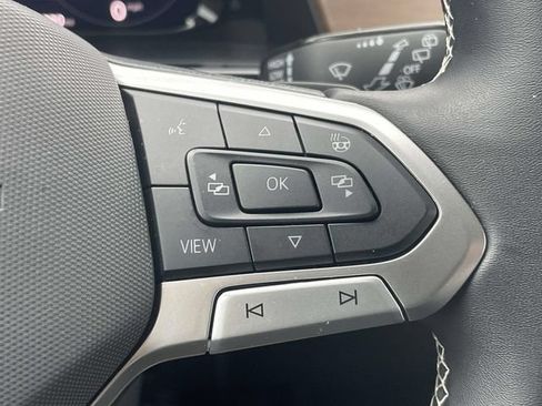 Certified 2026 Volkswagen Atlas SE FWD image 25