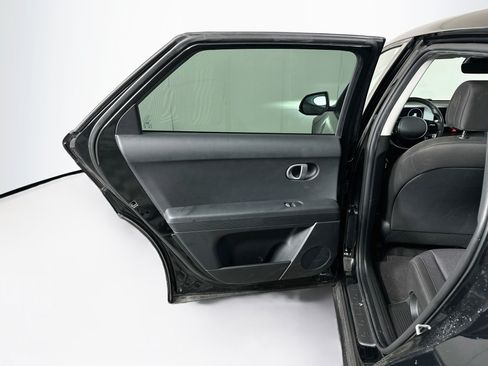 Used 2024 Hyundai Ioniq 5 SEL RWD image 26