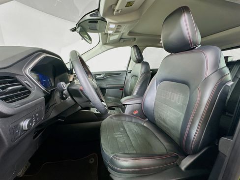 Used 2022 Ford Escape SEL w/ SEL Stealth AWD Package image 13