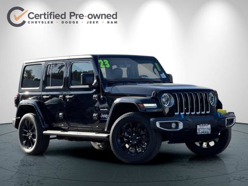 Used 2023 Jeep Wrangler Unlimited Sahara AWD/4WD image 2