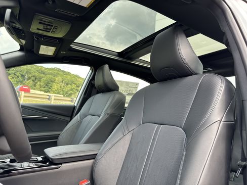 New 2025 Toyota Camry XSE FWD image 37