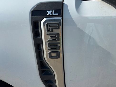 Used 2023 Ford F350 XL w/ 360-Degree Camera Package AWD/4WD image 12