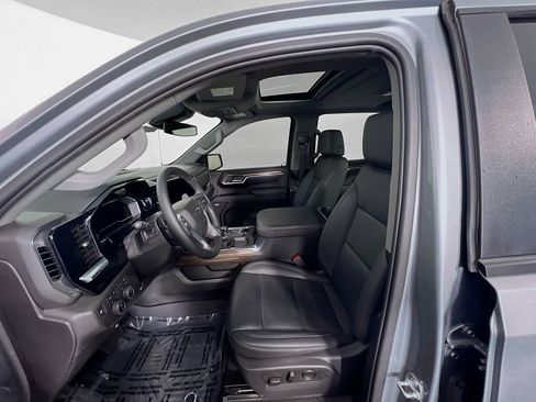 Certified 2025 Chevrolet Silverado 1500 RST w/ Convenience Package II AWD/4WD image 21