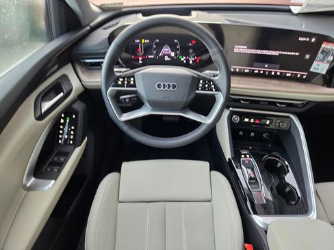New 2025 Audi Q5 Premium Plus image 13
