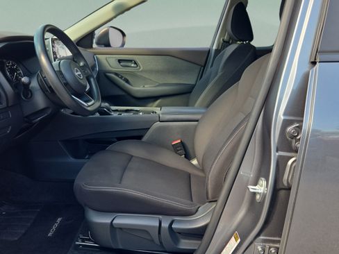 Used 2023 Nissan Rogue S FWD image 9