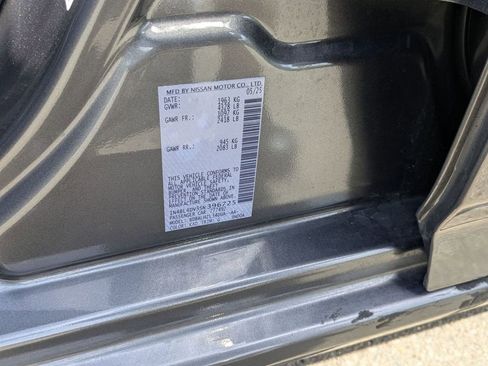 Used 2025 Nissan Altima 2.5 SV image 31