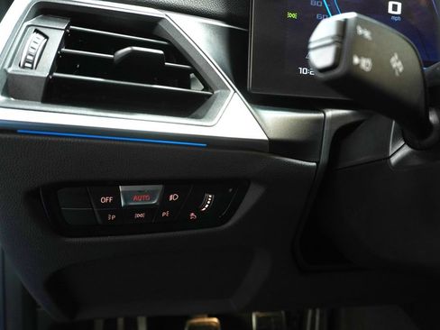 Used 2024 BMW M2 w/ Lighting Package RWD image 19
