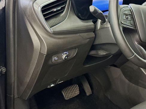 Used 2025 Buick Encore GX Preferred image 17