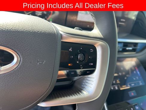 Used 2025 INFINITI QX80 Luxe AWD/4WD image 10