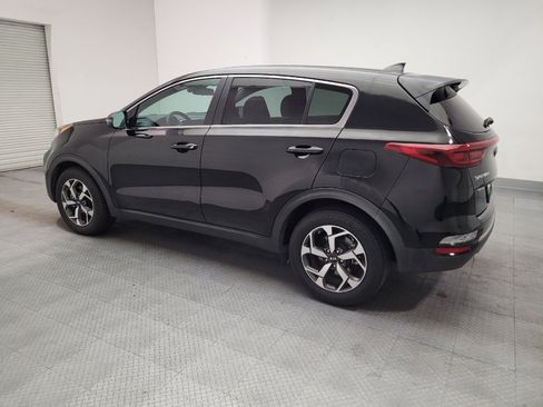 Used 2020 Kia Sportage LX w/ LX Popular Package FWD image 3