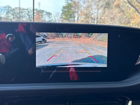 Used 2025 Buick Envista Sport Touring image 17