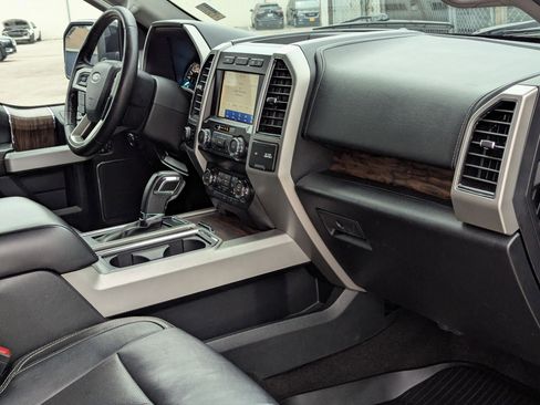 Used 2020 Ford F150 Lariat image 29