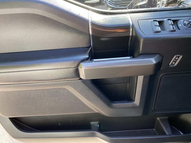 Used 2018 Ford F150 XLT w/ Equipment Group 302A Luxury AWD/4WD image 29