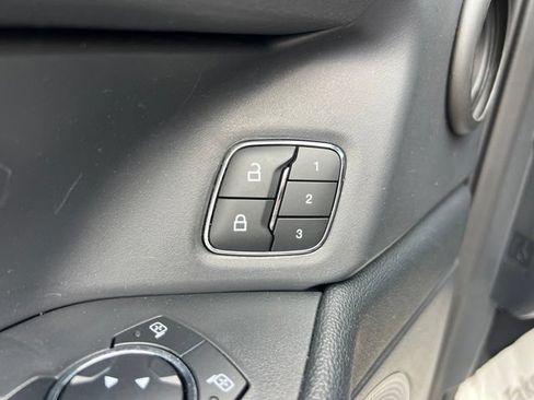 Certified 2024 Ford Expedition Limited AWD/4WD image 8