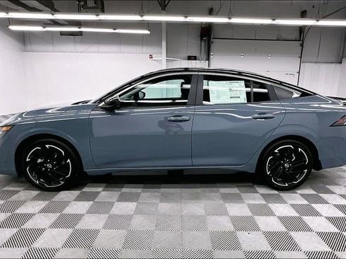 New 2026 Nissan Sentra SR FWD image 18