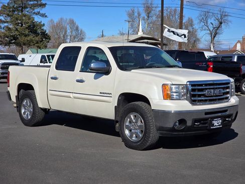 Used 2012 GMC Sierra 1500 SLT w/ SLT White Diamond Edition image 7