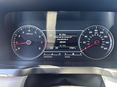 Used 2023 Kia Sorento S FWD image 15