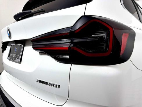 Certified 2023 BMW X3 xDrive30i w/ Premium Package image 29