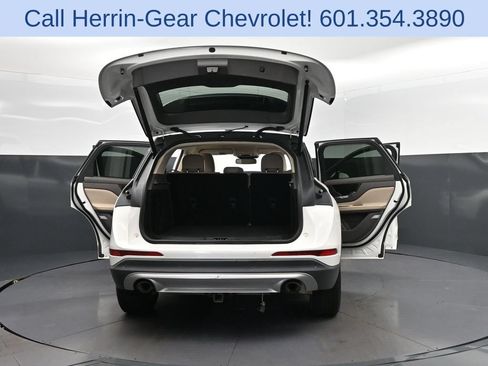 Used 2021 Lincoln Corsair FWD image 52
