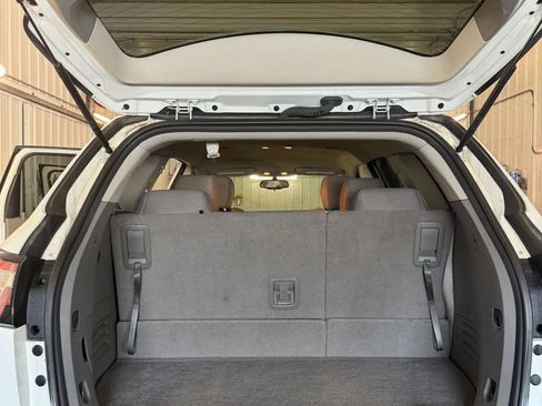 Used 2017 Chevrolet Traverse LS image 10