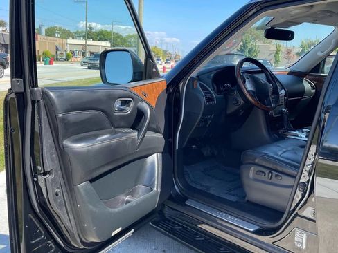 Used 2019 INFINITI QX80 Luxe w/ Proassist Package image 12