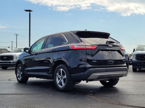 Used 2022 Ford Edge SEL w/ Convenience Package AWD/4WD image 6