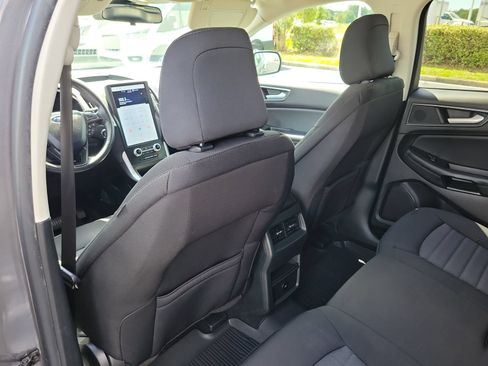Certified 2024 Ford Edge SE AWD/4WD image 9