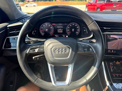 Used 2019 Audi Q8 Prestige image 8