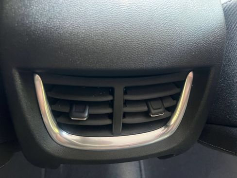 Used 2026 Chevrolet Blazer LT FWD image 19