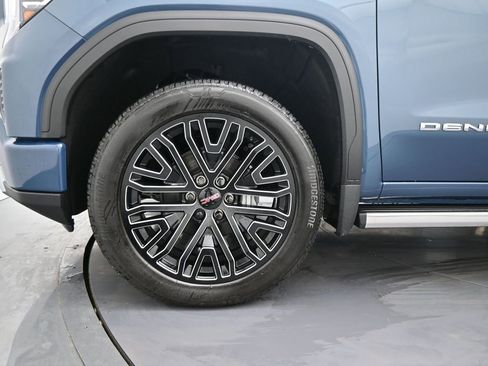 New 2026 GMC Sierra 1500 Denali image 8