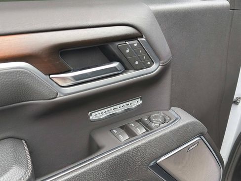 Used 2025 GMC Sierra 1500 Denali AWD/4WD image 20