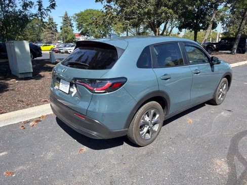 Certified 2026 Honda HR-V LX image 9