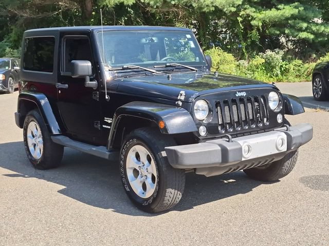 Used 2014 Jeep Wrangler Sahara AWD/4WD image 3