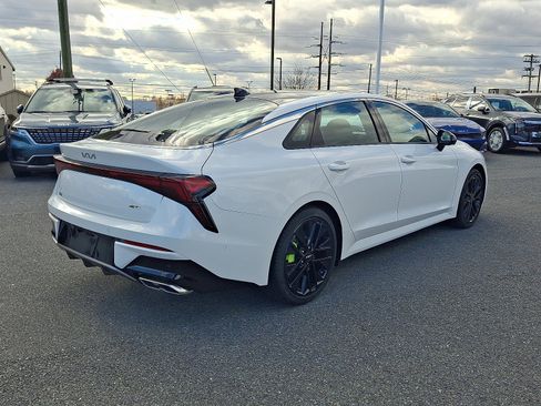 New 2026 Kia K5 GT image 3