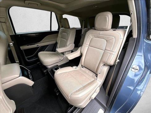 Used 2021 Lincoln Aviator Grand Touring w/ Equipment Group 301A AWD/4WD image 28