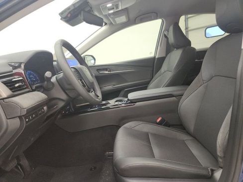 Used 2026 Toyota Camry XLE AWD/4WD image 14